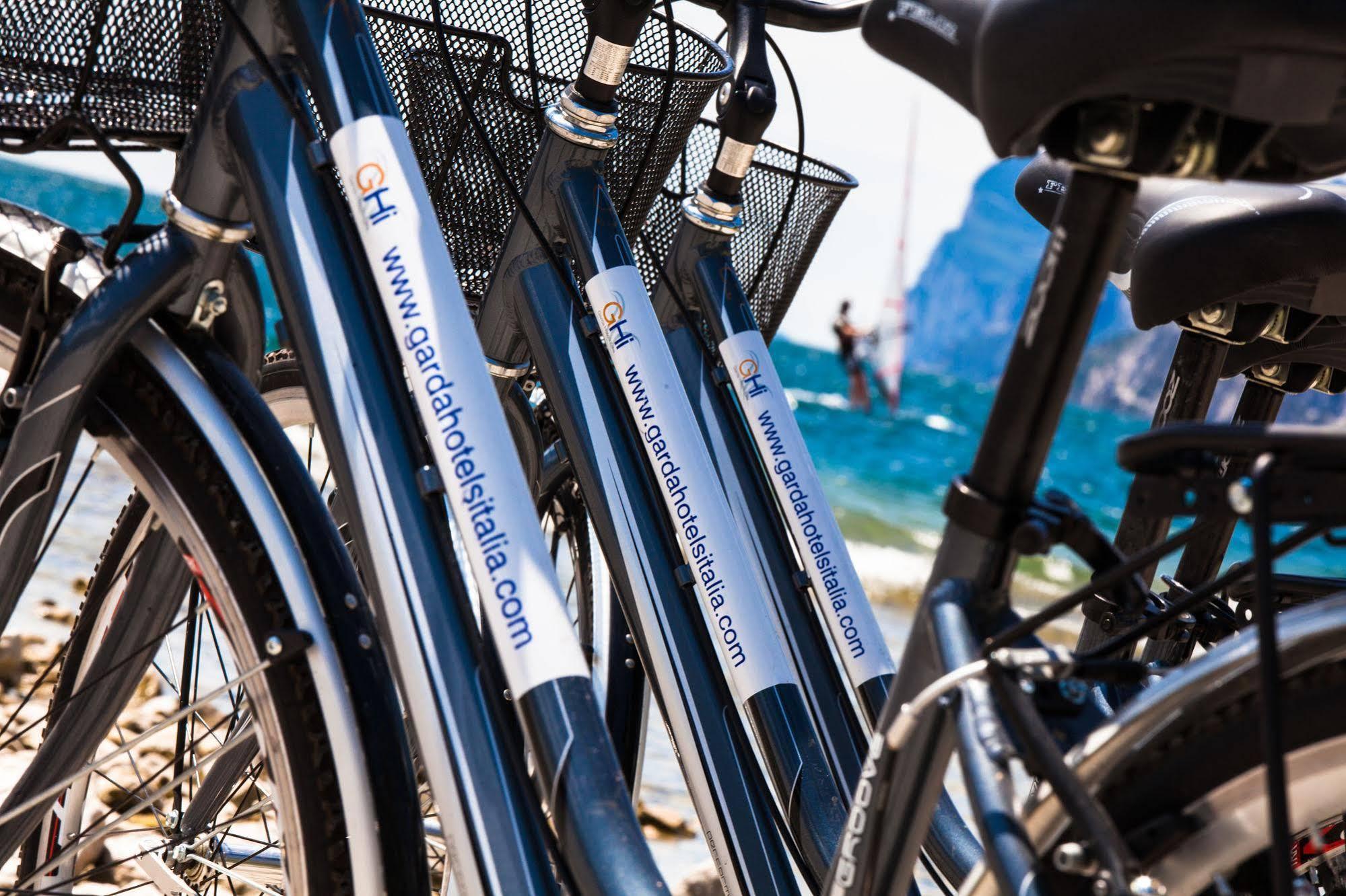 Hotel Lido Blu - Surf&Bike Torbole Sul Garda Exterior foto