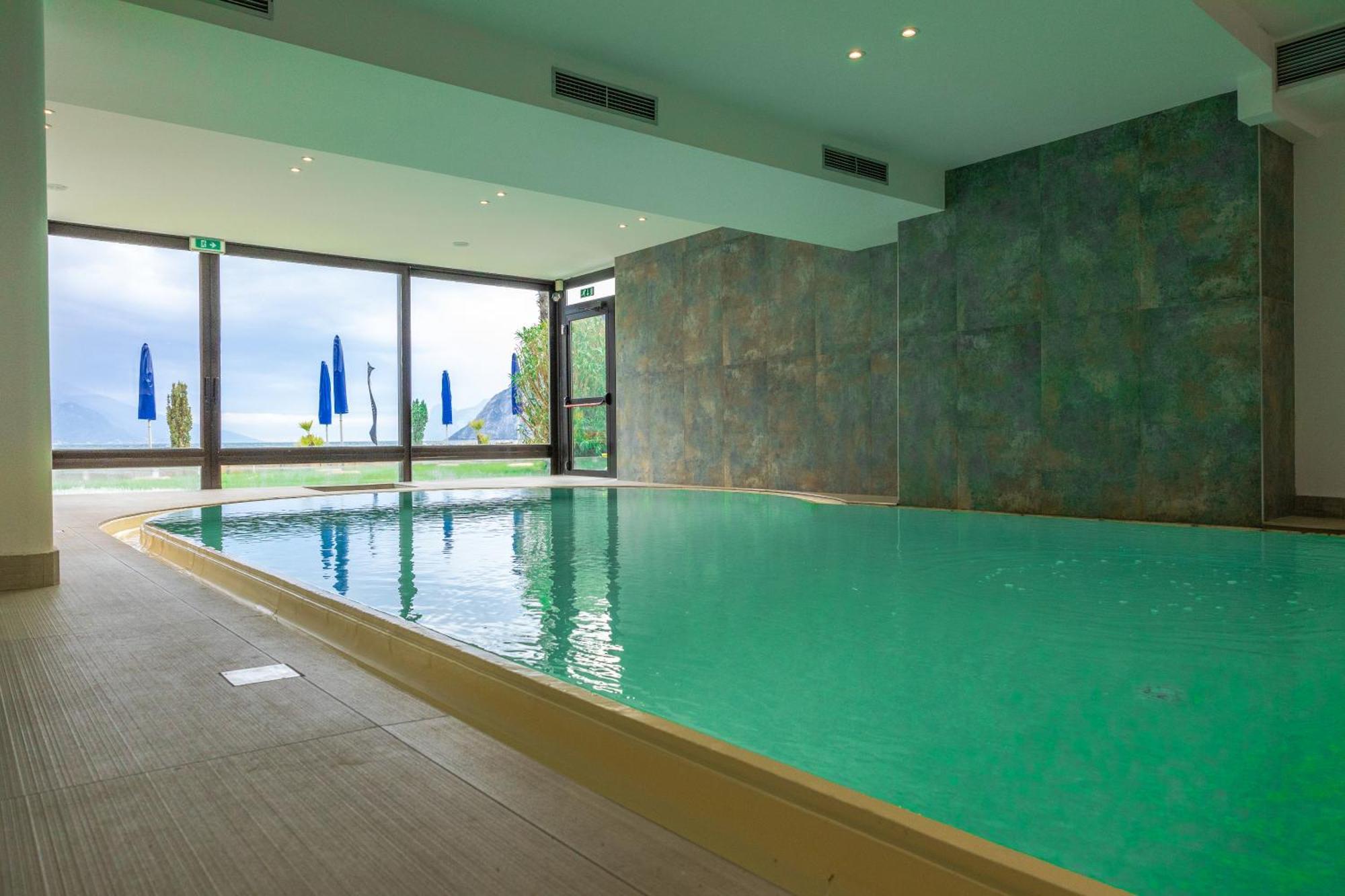 Hotel Lido Blu - Surf&Bike Torbole Sul Garda Exterior foto